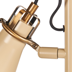 Lampada da terra Beige Metallo Paralumi regolabili Interruttore On-Off Camera da letto Soggiorno Casa Ufficio Illuminazione Design Industriale