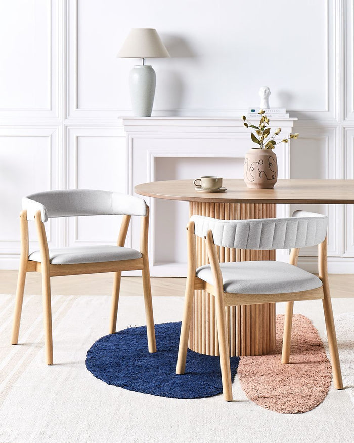 Set di 2 sedie da pranzo in legno chiaro e tessuto poliestere grigio Gambe in legno di gomma Stile retrò tradizionale