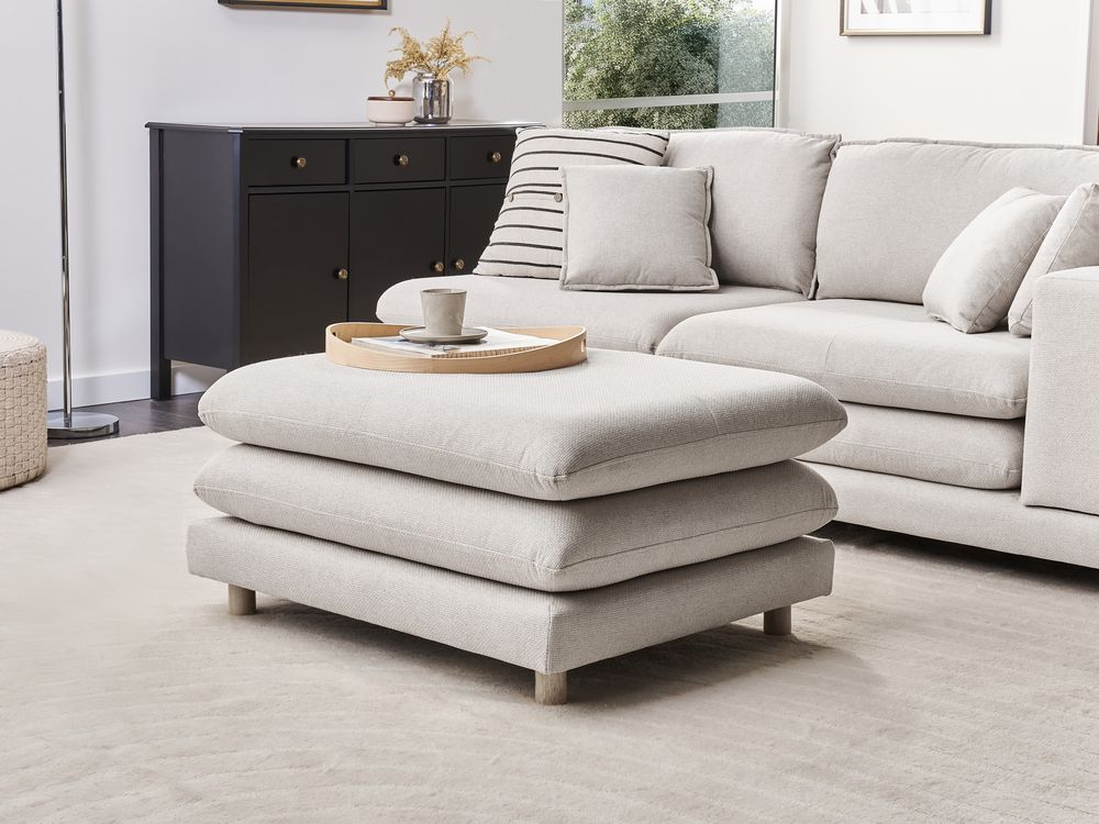 Pouf imbottito in tessuto di poliestere con cuscino Beige stile moderno