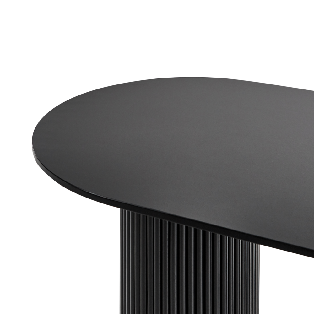 Tavolo da pranzo Piano in MDF nero Gambe in legno di gomma 180 x 100 cm Stile rustico moderno