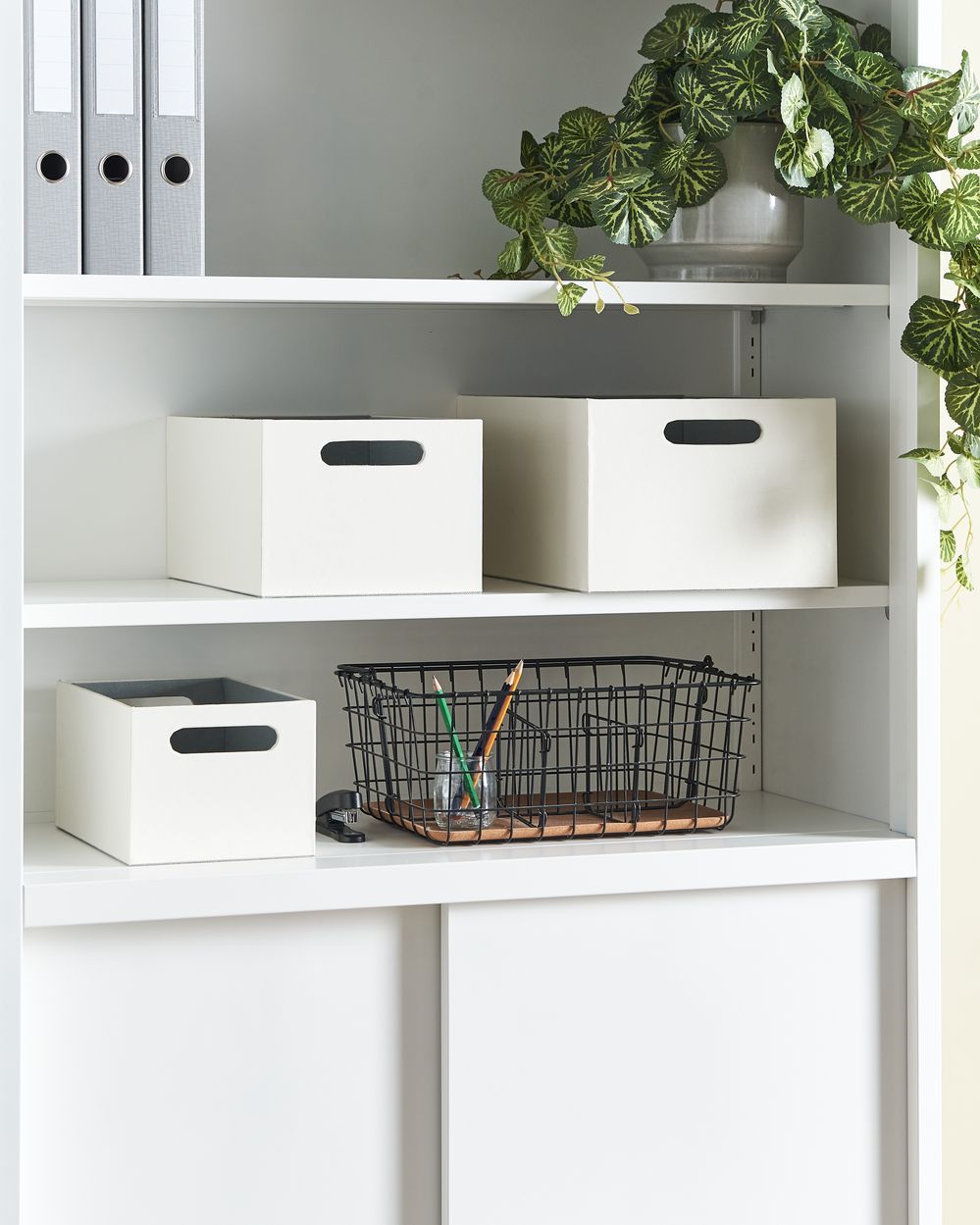 Set di 3 cesti portaoggetti con manici in ecopelle beige