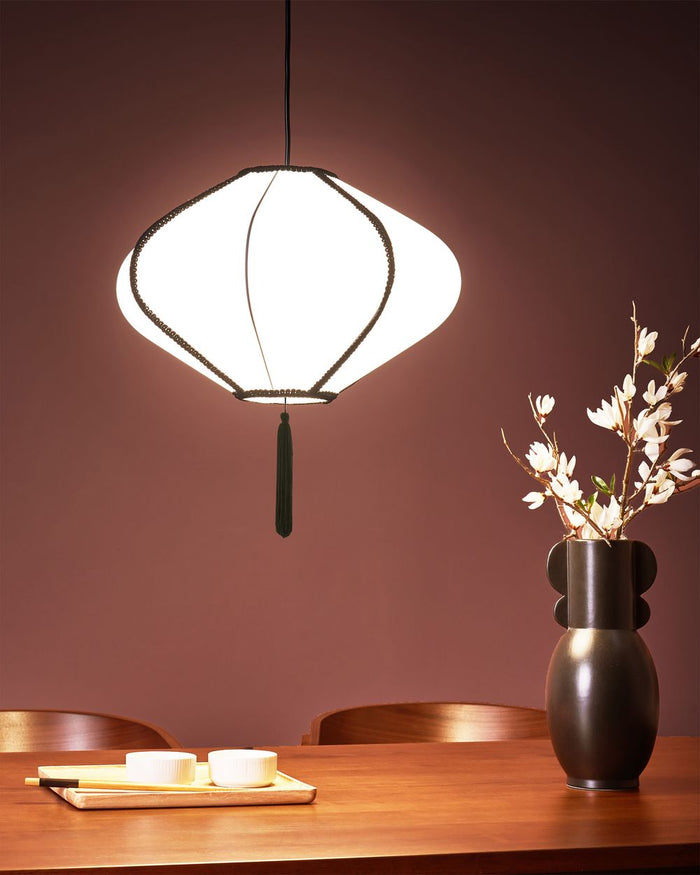 Lampada a sospensione con paralume in nylon bianco Design moderno Luce per il soggiorno