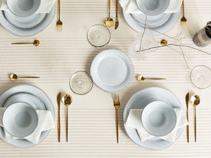 Set di 12 stoviglie in gres caolino blu chiaro fatto a mano con smalto reattivo Cucina Sala da pranzo