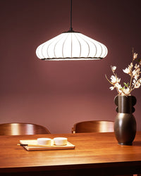 Lampada a sospensione con paralume in nylon bianco Design moderno Luce per il soggiorno