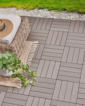 Pavimentazione per esterni grigio piastrelle in composito WPC a incastro resistenti