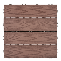 Pavimentazione per esterni marrone piastrelle in composito WPC a incastro resistente