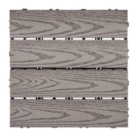 Pavimentazione per esterni grigio piastrelle in composito WPC a incastro resistente