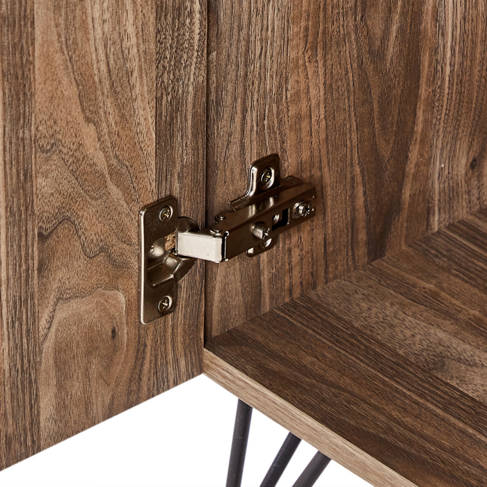 Armadietto per il vino con ripiano in particelle di legno chiaro camera da pranzo elegante