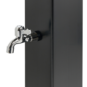 Doccia da esterno con miscelatore da esterno in acciaio inox nero con funzione pioggia alimentato ad energia solare Giardino moderno