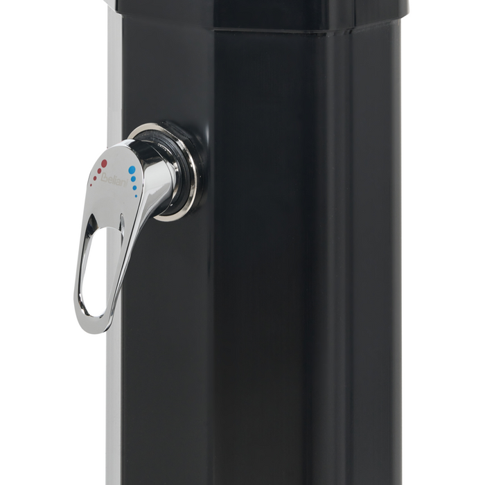 Set doccia miscelatore da esterno in PVC nero con funzione pioggia alimentato ad energia solare Giardino moderno