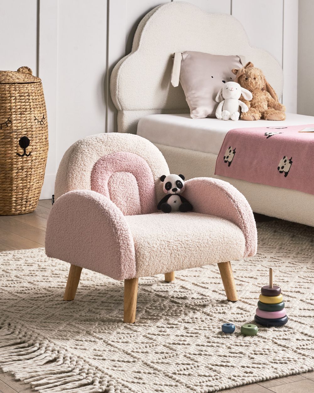 Sedia a dondolo per bambini con Gambe in legno rosa cameretta