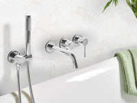 Set di miscelatori per vasca da bagno montati a muro, in ottone argentato, soffione doccia a bocca singola