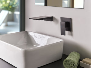 Rubinetto miscelatore per lavabo a parete in ottone nero monocomando