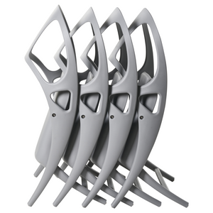 Set di 4 sedie da giardino in polipropilene grigio plastica leggera e resistente agli agenti atmosferici per interni e per esterni.