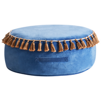 Pouf ottomano in velluto blu poggiapiedi rotondo Glam