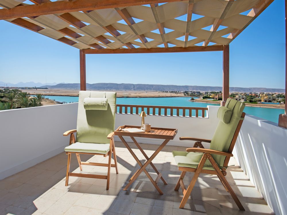 Set da bistrot da giardino Tavolo in legno di acacia 2 sedie con cuscini verde pieghevole resistente ai raggi UV