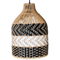 Lampada a sospensione con paralume in rattan bianco e nero intrecciato struttura in ferro stile boho