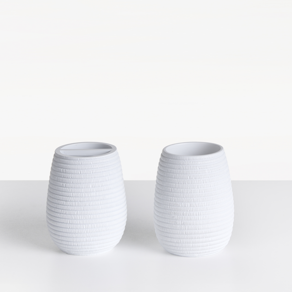 Set di accessori per il bagno bianco stile elegante