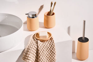 Set di 4 accessori in poliresina arancione per il bagno stile elegante semplice