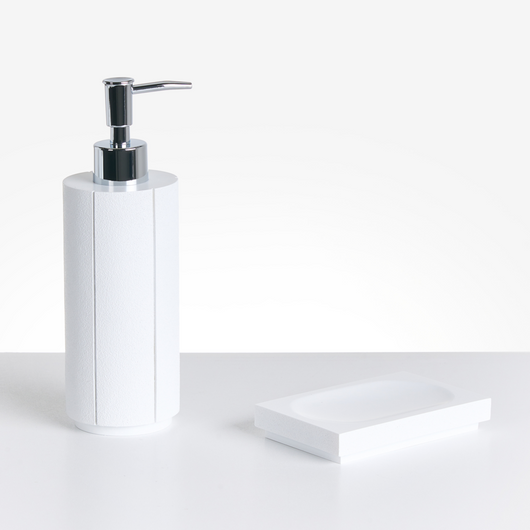 Set accessori bagno 5 pezzi portasapone, dispenser, porta scopino, bicchiere, porta spazzolini colore bianco