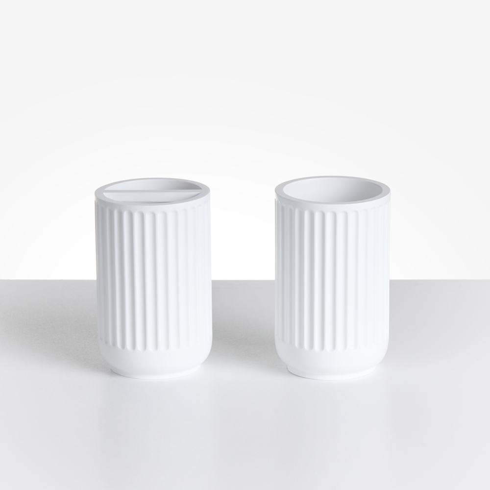 Set di 5 accessori da bagno in poliresina bianca Dispenser per sapone Portaspazzolino Porta spazzolino da bagno