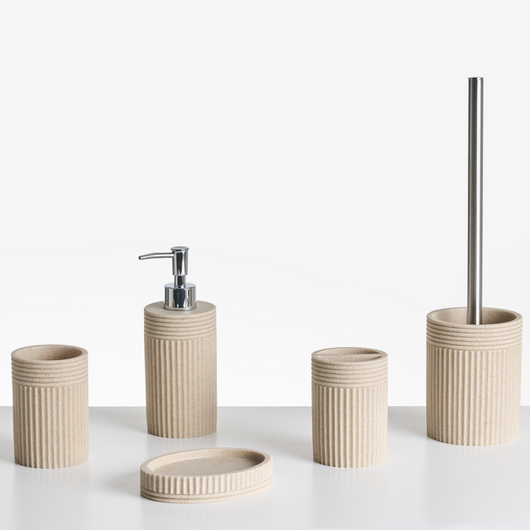 Set accessori bagno 5 pezzi portasapone, dispenser, porta scopino, bicchiere, porta spazzolini colore beige chiaro