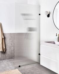 Schermo doccia scanalato in vetro temperato Walk In Nero 90 x 195 cm design elegante