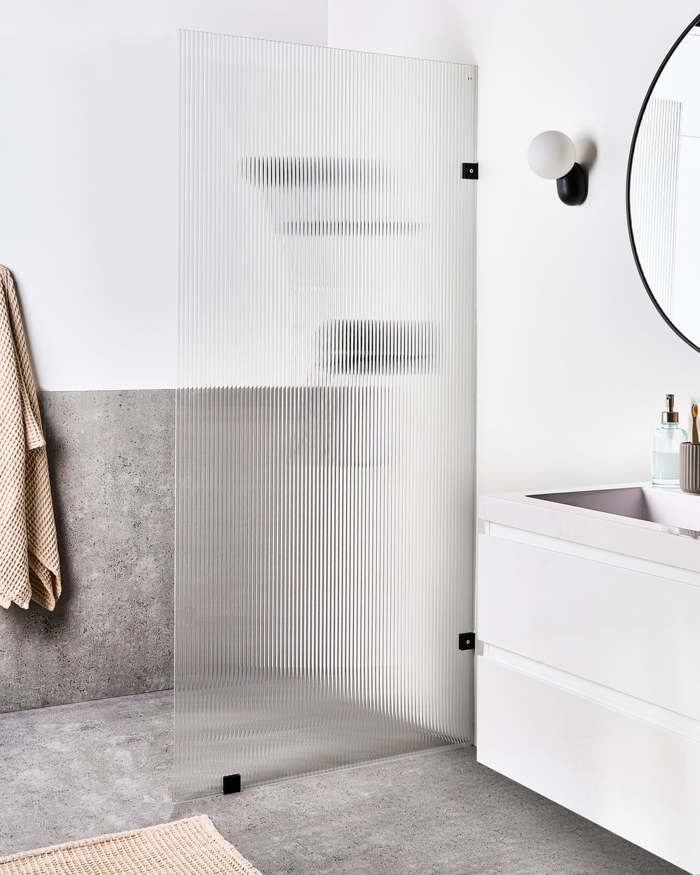 Schermo doccia scanalato in vetro temperato Walk In Nero 90 x 195 cm design elegante