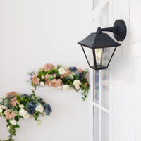 V-TAC VT-843 Lampada LED da Muro a Lanterna in Vetro con Portalampada E27 Colore Nero Opaco IP44 - SKU 8686 - V-TAC