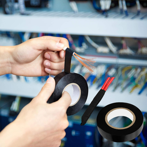 Nastro isolante in pvc autoestinguente raytech per impianti elettrici e cablaggi *** colore nero, dimensioni 19 mm x ...