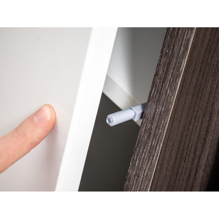 Credenza bassa, bar CRISS + LED. Vetrina, argenteria decorativa, moderna e di design per il tuo soggiorno.