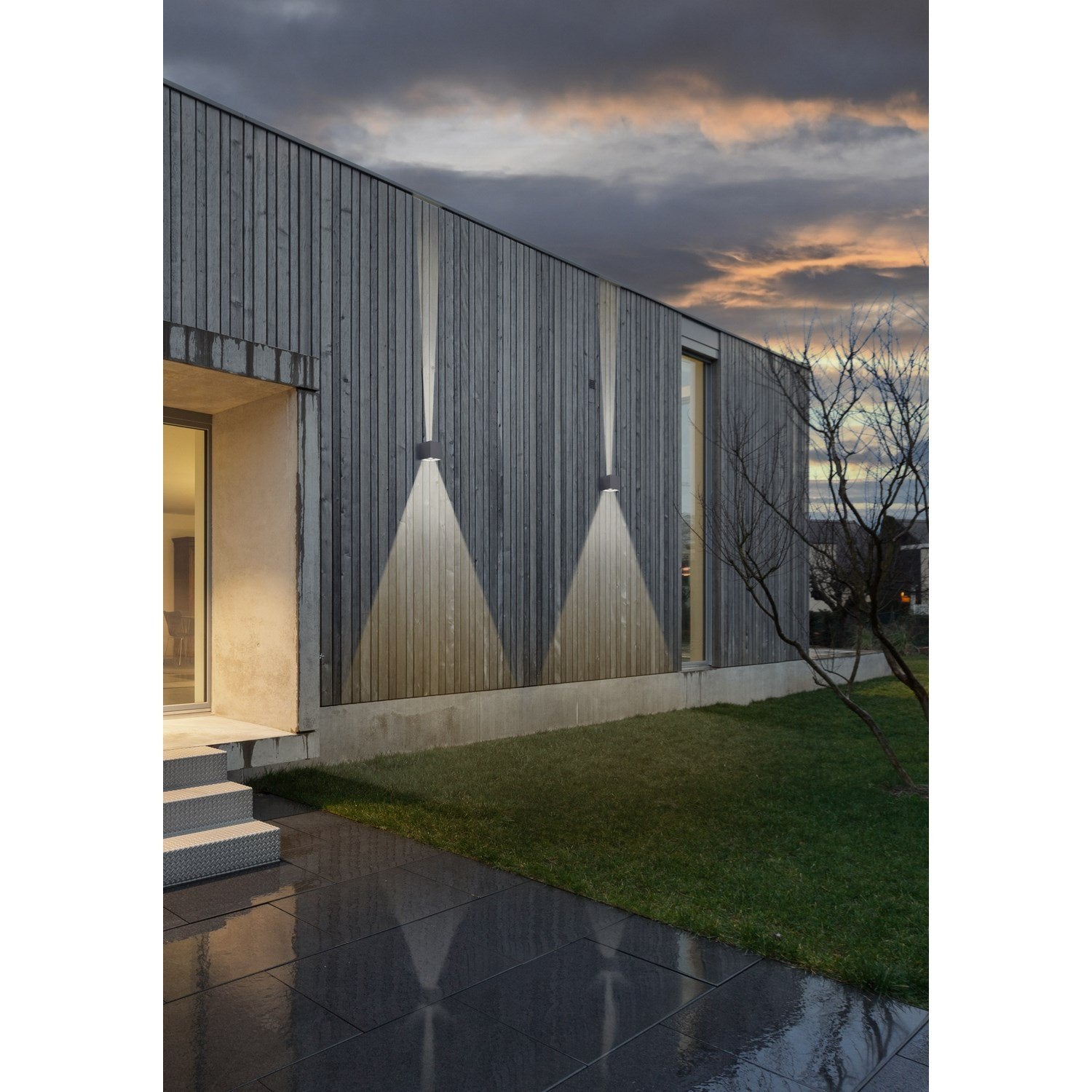 Applique led da parete a doppio fascio colore bianco mod. Marbella squared