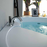 Vasca da bagno angolare fantasy dimensioni 135x135x55, tipologia vasca solo guscio bianco