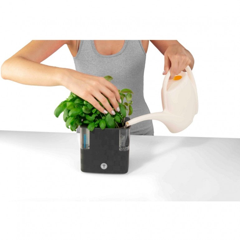 Vaso COBBLE 14x14x14 cm, con sistema di auto-irrigazione