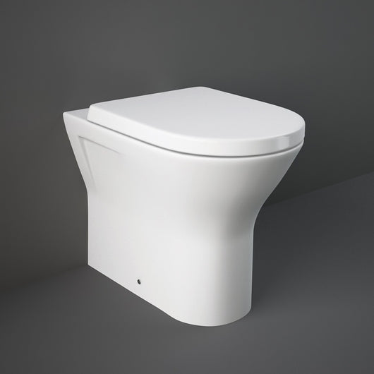 Vaso filomuro Rak serie Resort con scarico Rimless a parete o a terra