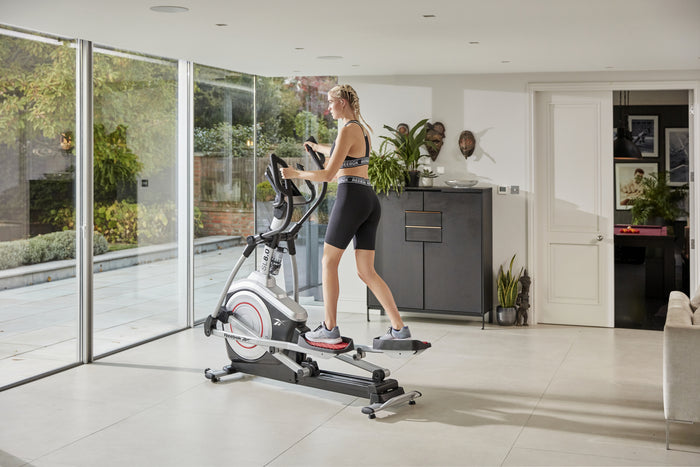Ergometro ellittico fitness bike - Reebok - Casa/Appartamento - Modello SL 8.0 - Ruota inerziale 9 KG - Schermo LED