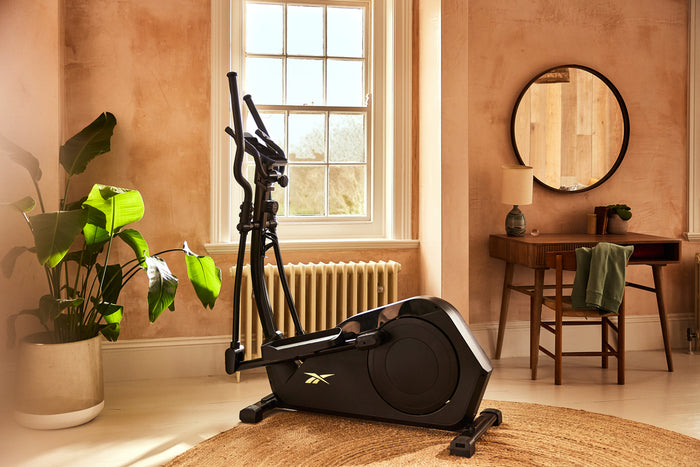 Vélo de fitness Elliptique - Reebok - Maison/Appartement - Modèle FR20 - Route d'intertie 6 KG - Ecran tactile LED