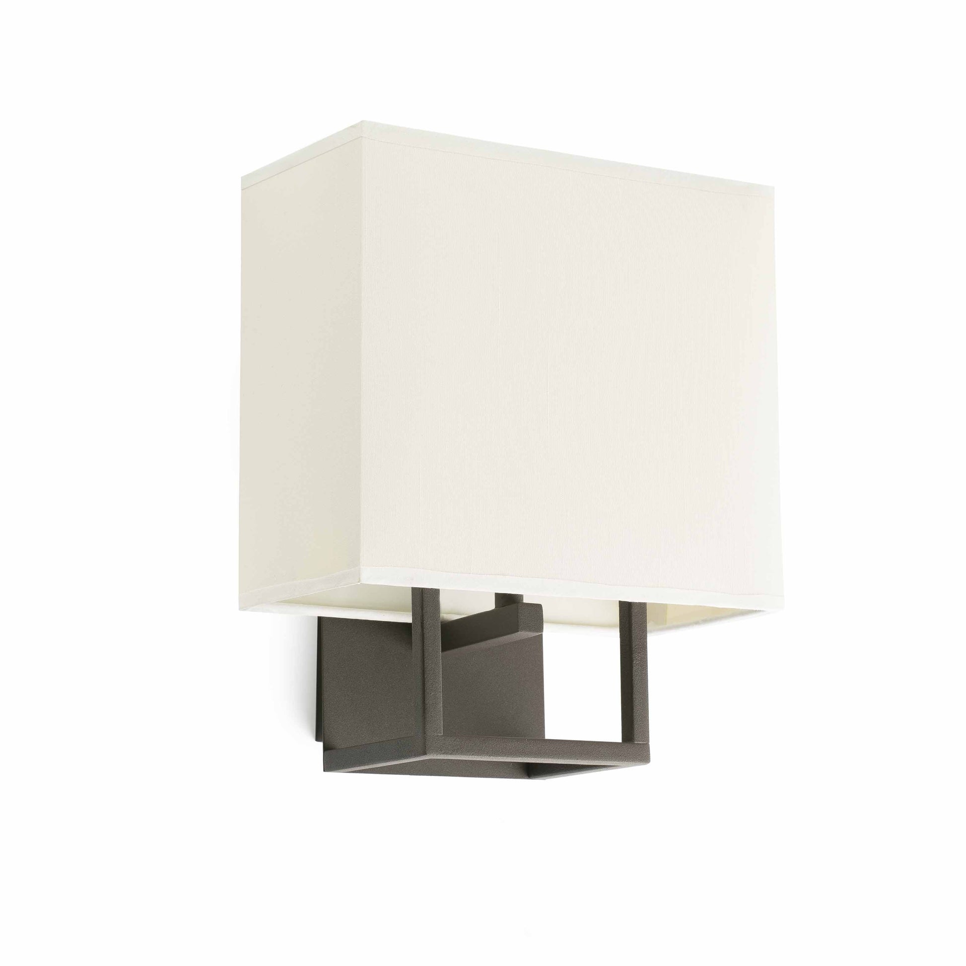 VESPER, Applique per Interni, Faro Barcelona