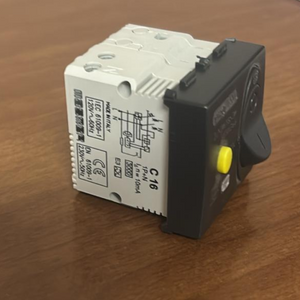 Interruttore automatico magnetotermico differenziale 1p+n 16a master modo