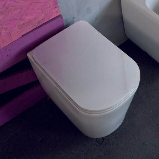 Wc Da Terra Senza Brida Kerasan Filo Muro Bianco Lucido "Tribeca"