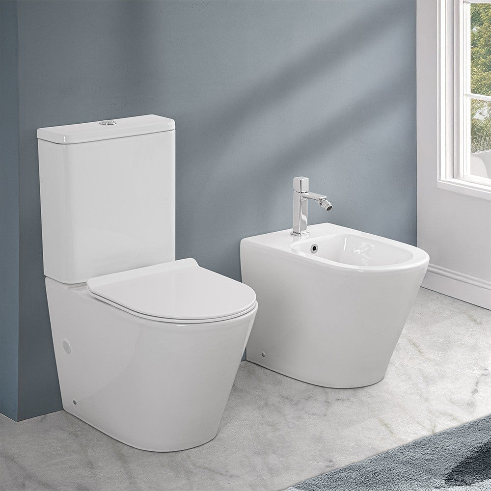 WC filomuro monoblocco Rimless bianco con sedile soft-close Tygo