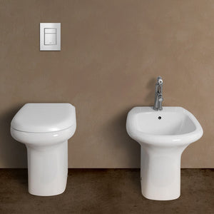 Wc tradizionale con brida serie Orient in ceramica con scarico a pavimento
