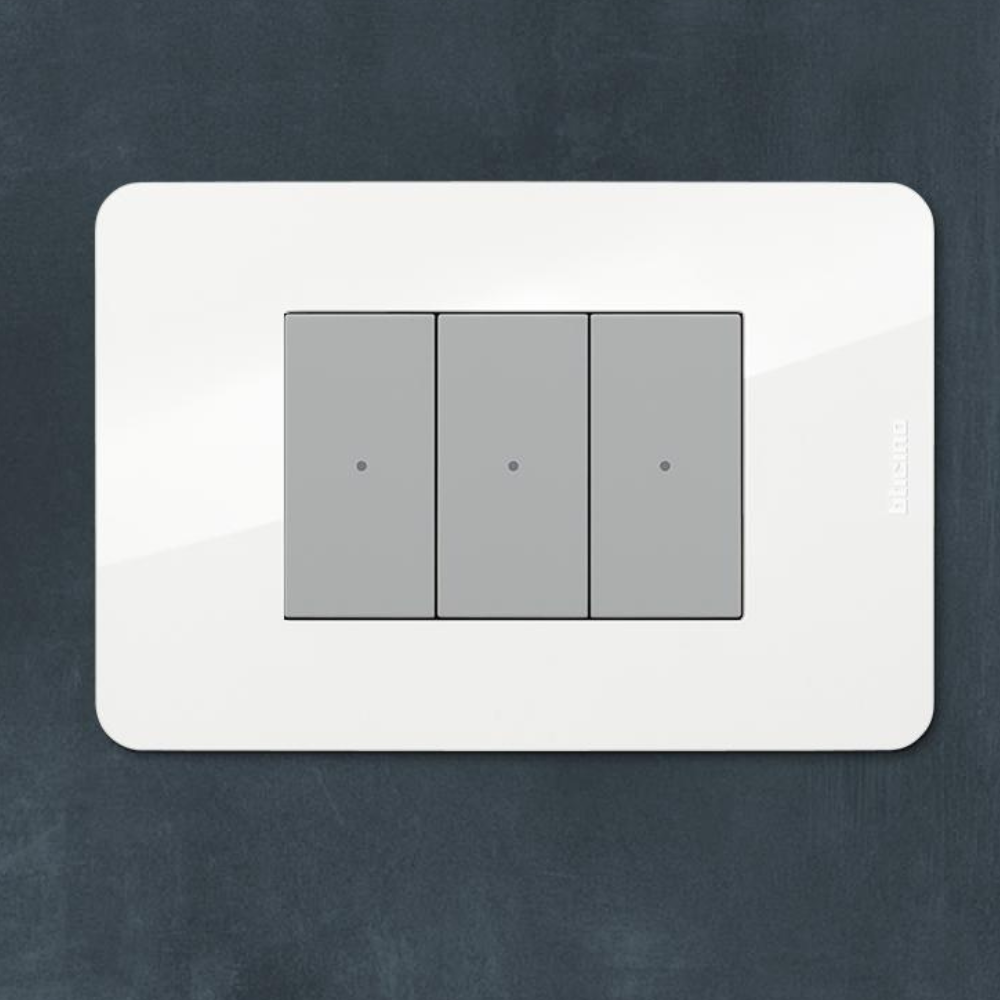 Bticino serie matixgo placche a 3 moduli in tecnopolimero varie finiture *** colore bianco, confezione 1