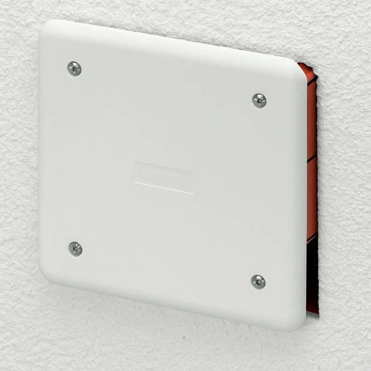 Gewiss cassette da incasso serie 48 in tecnopolimero con coperchio bianco *** dimensioni 92 x 92 x 45 millimetri, con...