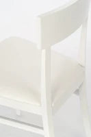 E-STYLO Sedia in legno laccato bianco con seduta rivestita in similpelle, imbottita, 44cm X 45cm H. 82cm.