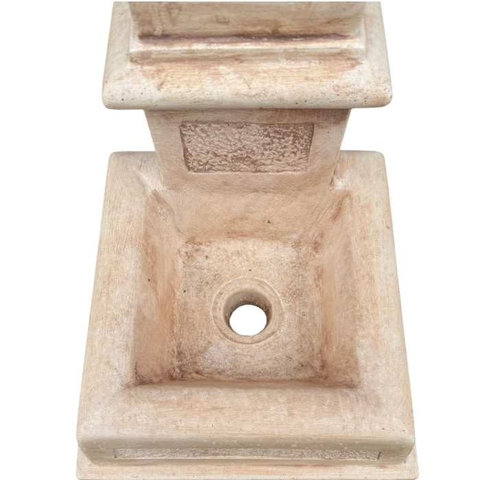 Fontana calcestruzzo cemento senza rubinetto 28x36xh.80cm modello emone esterno