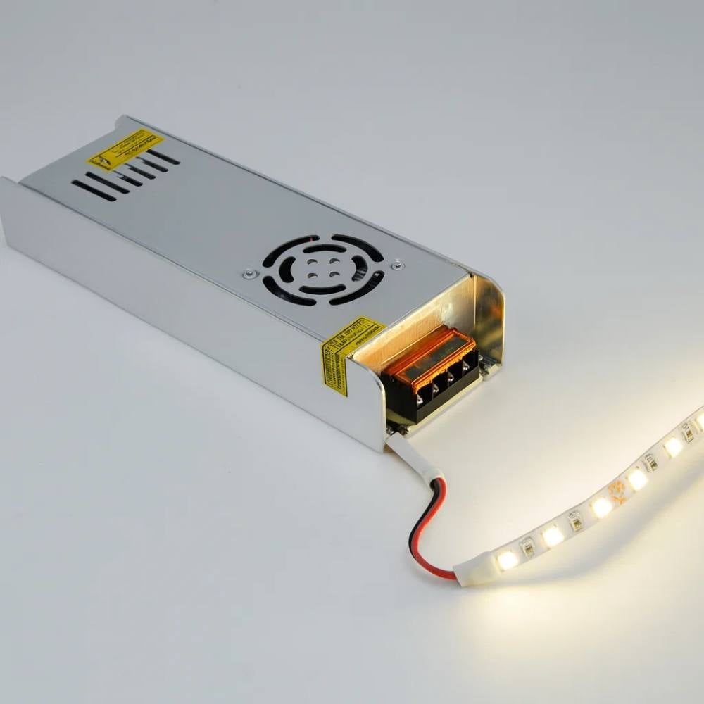 Alimentatore led optonica 6165 360w 24v metallo sottile con ventola